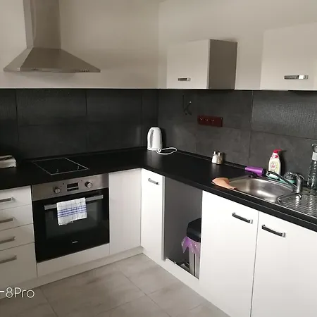 بيت للعطل Zaluzi Kozlovice (Litomerice)
